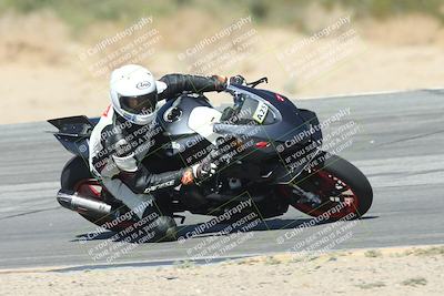 media/Oct-02-2025-Racers Edge (Thu) [[2c91cb6ab3]]/2-A Group/Session 5-Turn 9 (150pm)/